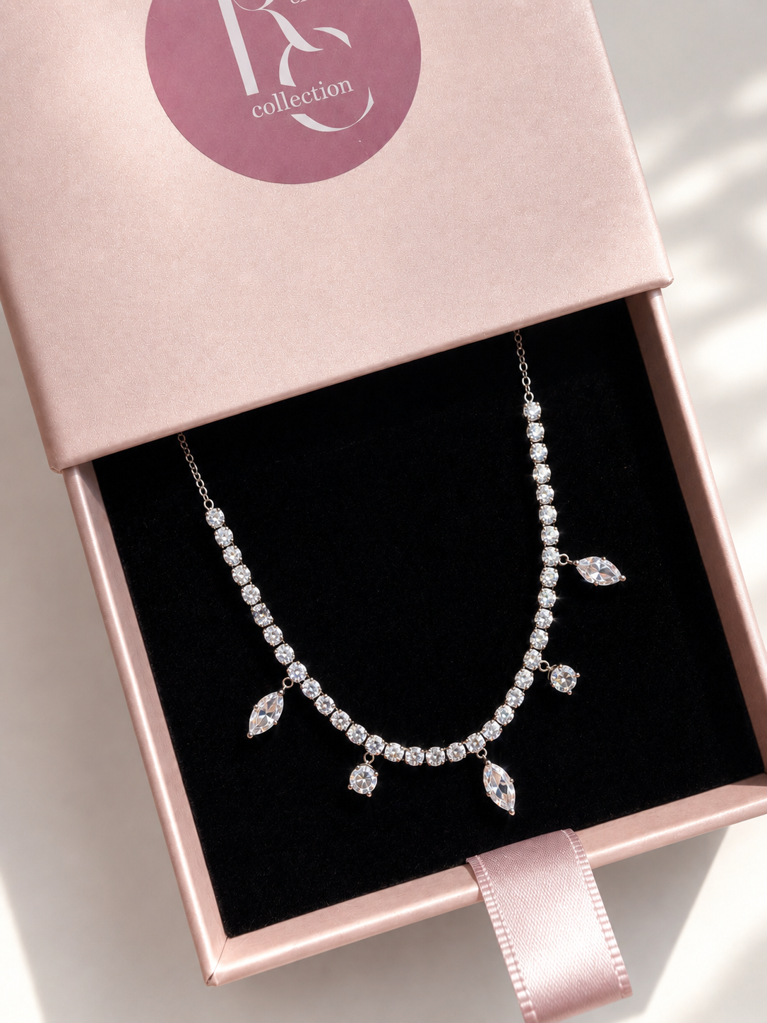COLLANA DEA