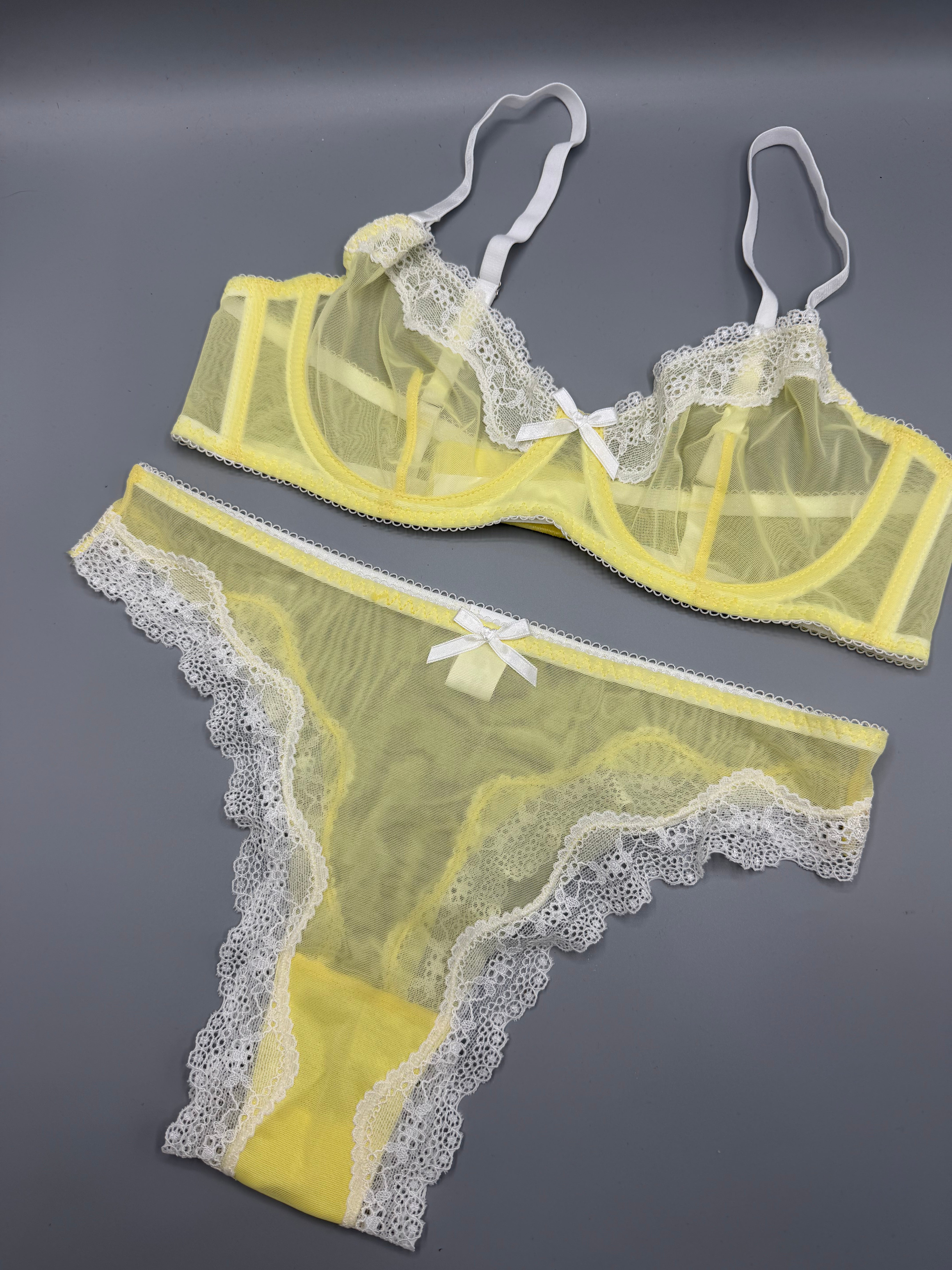 SET YELLOW